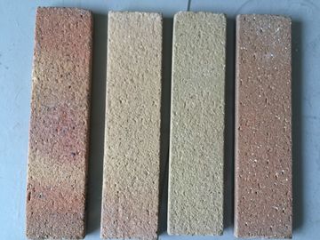 Brique mince extérieure de couleur variable de sablage adaptée aux besoins du client pour les matériaux de construction de mur
